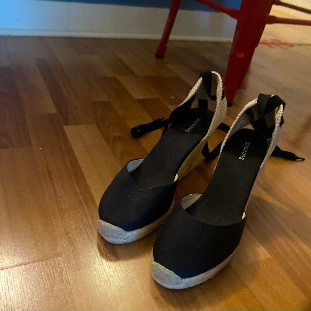 Soludos size 11 espadrilles! Haven’t been worn before!